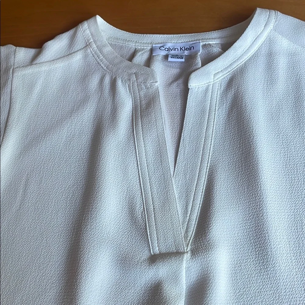 Calvin Klein White Blouse - Picture 4 of 5